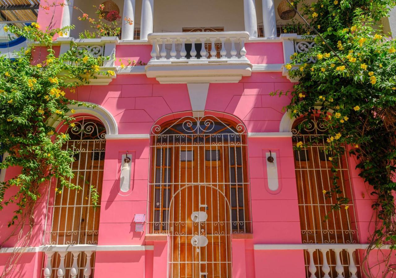Casa Rosa - Alma Hotels 圣玛尔塔 外观 照片